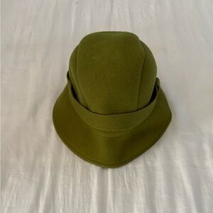 J crew green wool womens hat